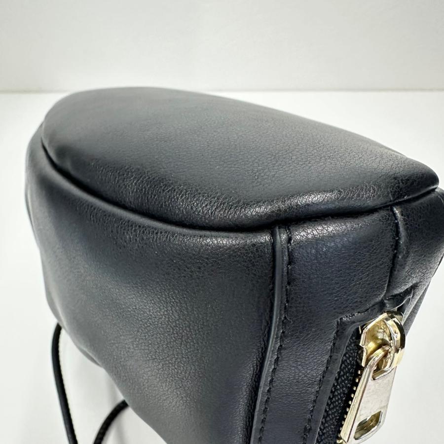 【返品OK】美品 A.P.C. アーペーセー NINON ニノン スモール ドローストリングバッグ ショルダーバッグ ブラック【D467901166906ミ2510】の画像