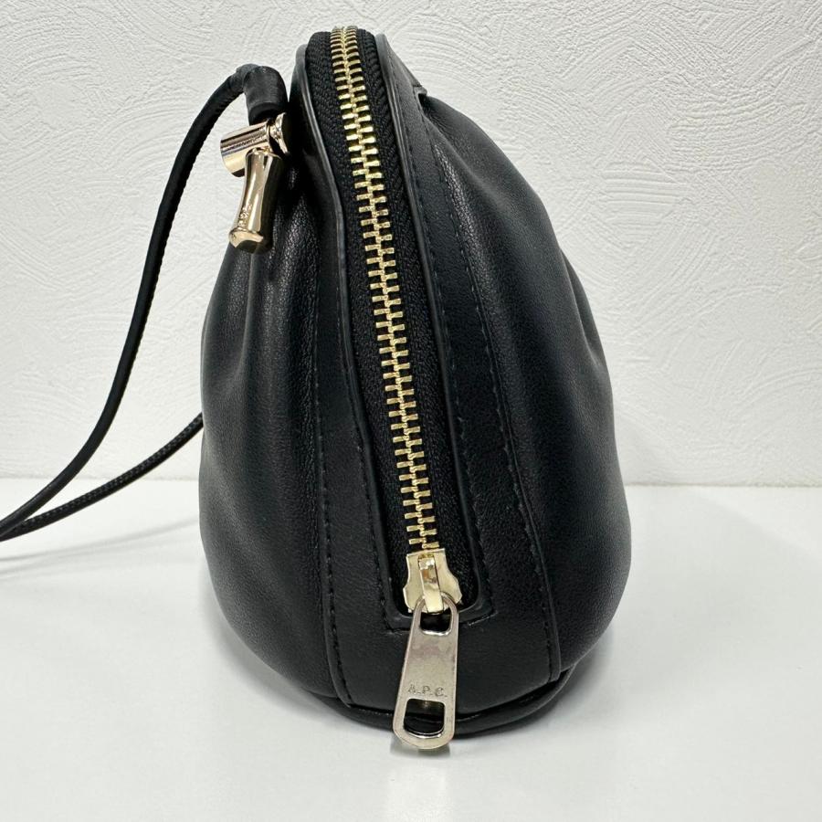 【返品OK】美品 A.P.C. アーペーセー NINON ニノン スモール ドローストリングバッグ ショルダーバッグ ブラック【D467901166906ミ2510】の画像