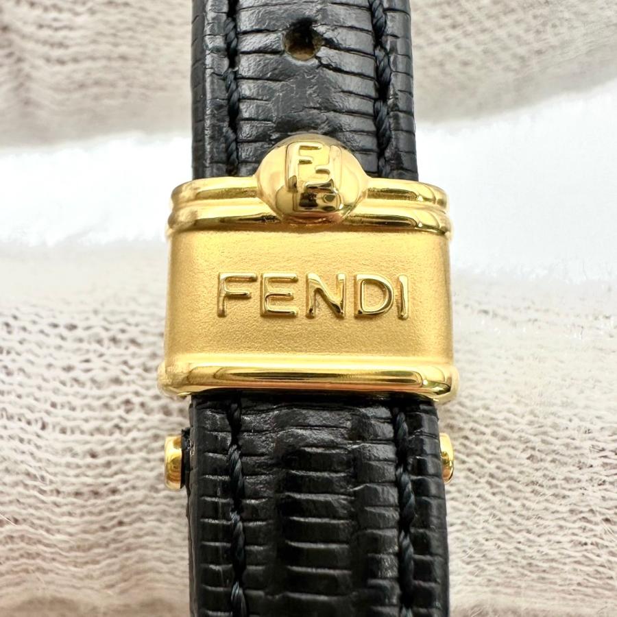 FENDI（フェンディ） 【返品OK】極美品 新品電池交換済み クォーツ