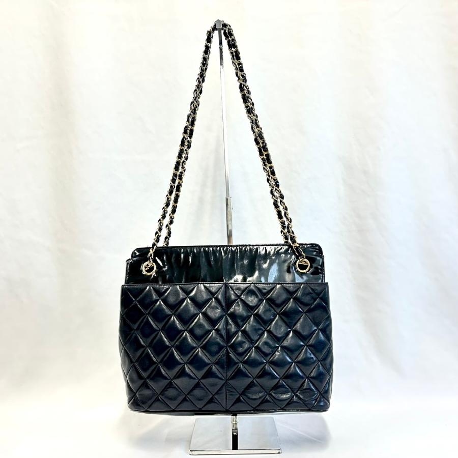 CHANEL（シャネル） 【返品OK】CHANEL マトラッセ チェーンバッグ