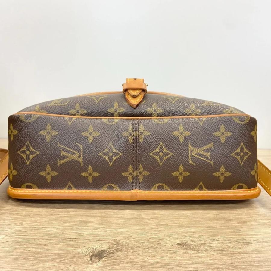 LOUIS VUITTON（ルイ・ヴィトン） 【返品OK】 モノグラム ソローニュ