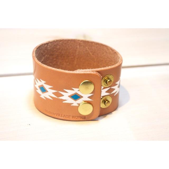 レッドムーン REDMOON ブレスレット レザーブレスレット レザーアクセサリー バングル サドルレザーナチュラル 男女兼用 牛革 rm-wbn2 プレゼント | REDMOON | 01