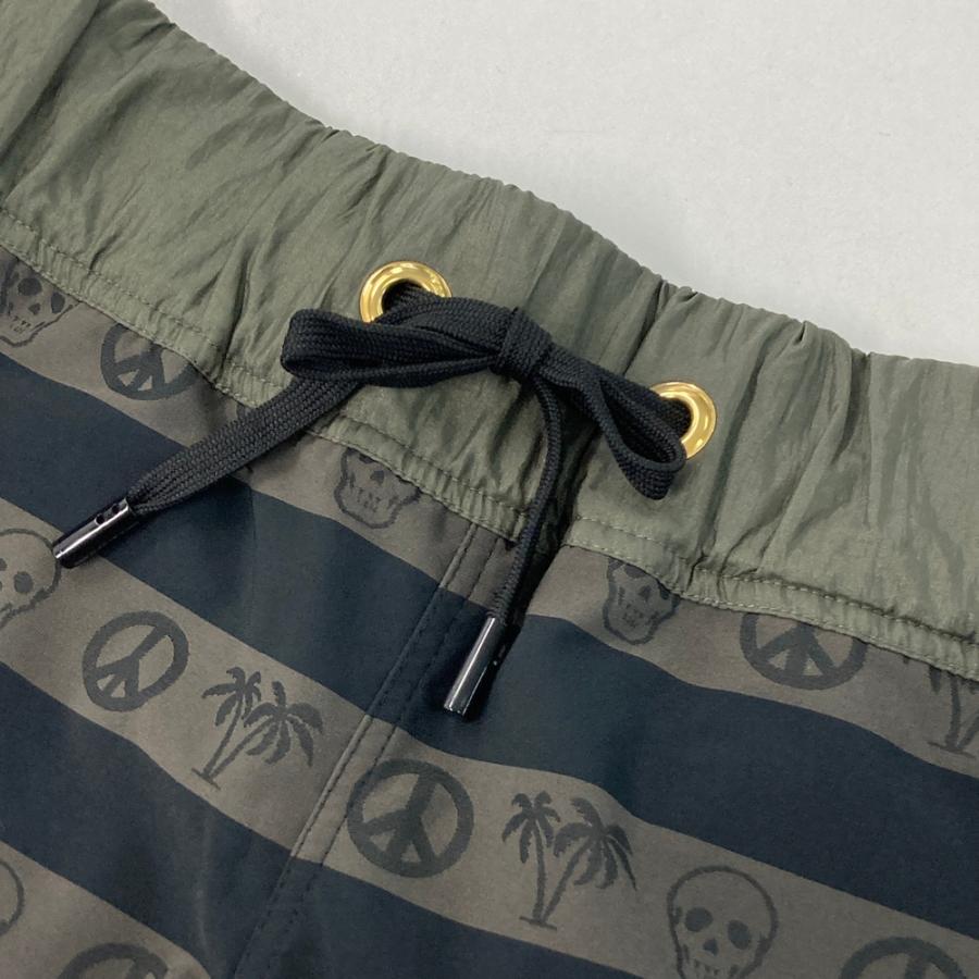 サイズ：M MARK&LONA マークアンドロナ  ショートパンツ ボーダー柄 カーキ系 [240001243897] ゴルフウェア レディース ストスト MARK&LONA マークアンドロナ ショートパンツ ボーダー柄 カーキ