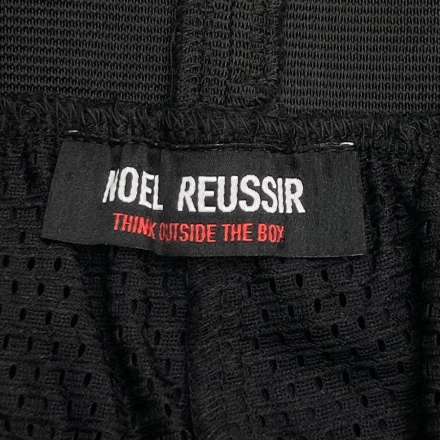 NOEL REUSSIR タートルネックセーターブラック背面ロゴ