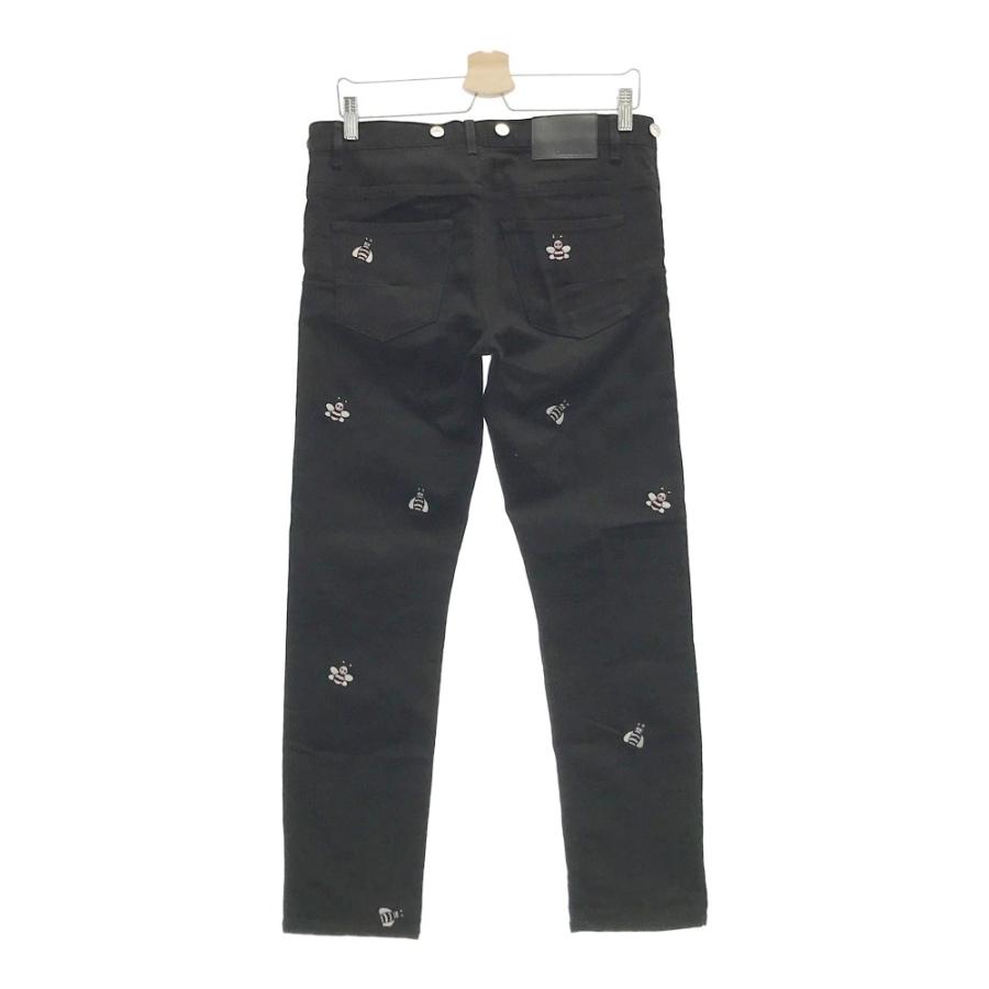Dior HOMME ディオールオム ×KAWS 923DS11Z909 デニムパンツ BEE Dior HOMME ディオールオム ×KAWS 923DS11Z909 デニムパンツ BEE