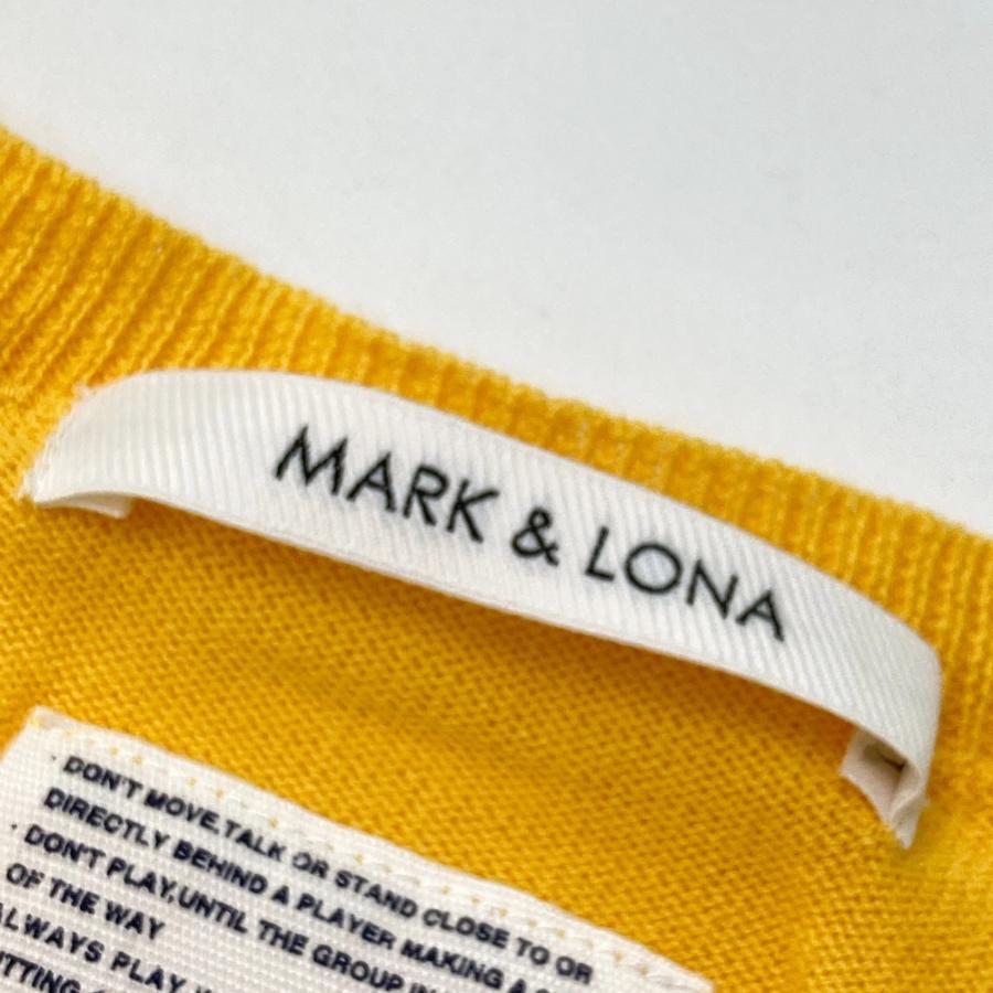 MARK&LONA（マークアンドロナ） Vネック長袖ニットセーター イエロー系