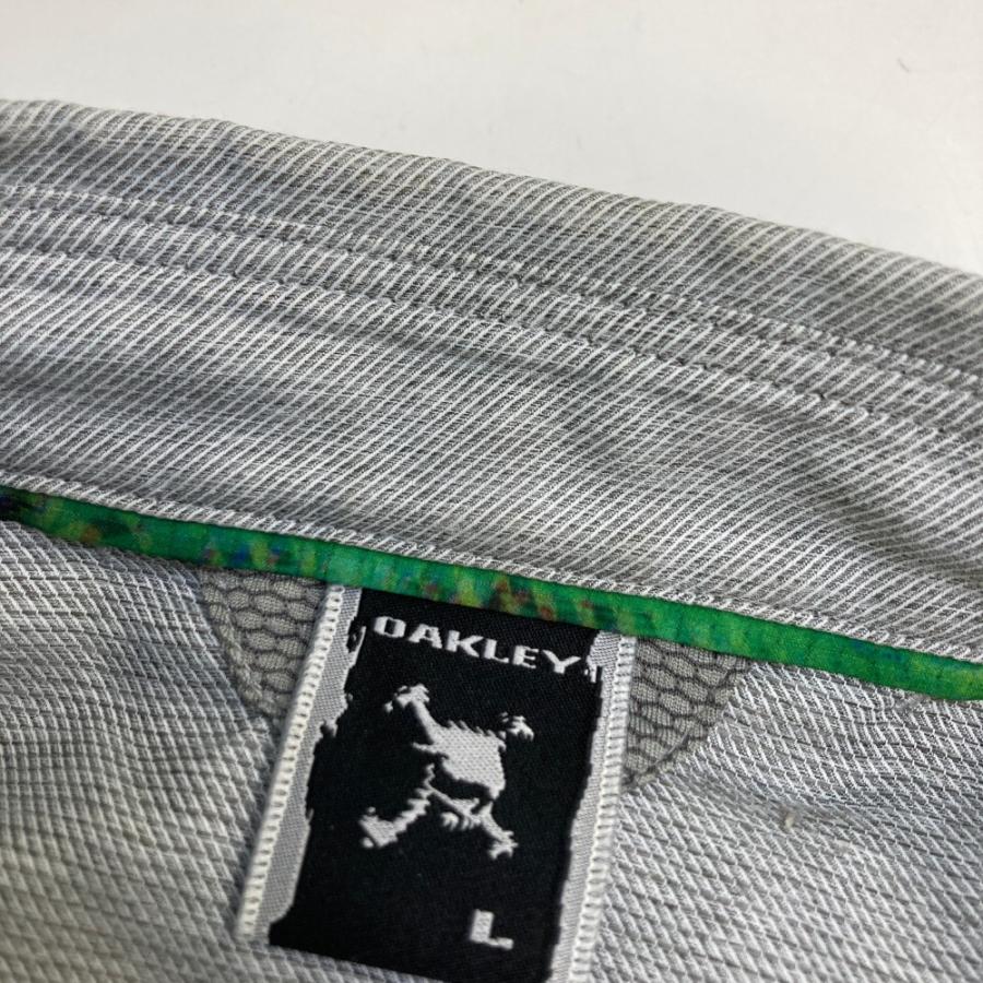Oakley 長袖シャツとパンツセット　ゴルフウェア　中古　Lサイズ OAKLEY オークリー 長袖シャツ グレー系 L ゴルフウェア メンズ