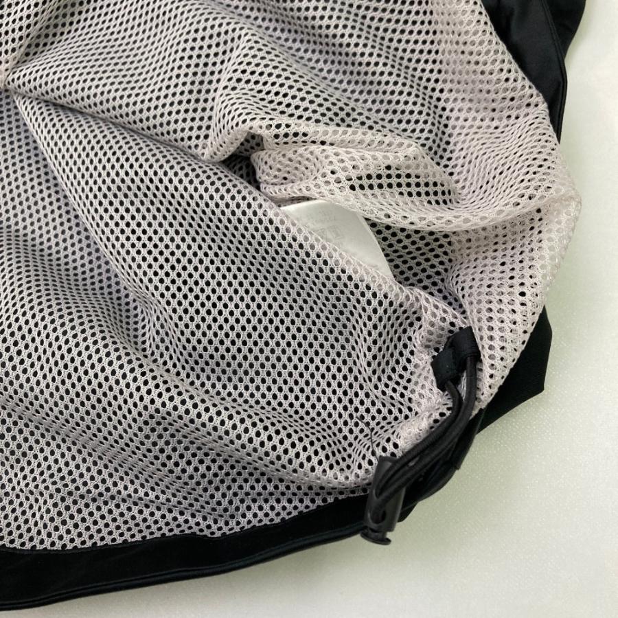 黒のタイトリスト刺繍ジップアップジャケット 黒のタイトリスト刺繍ジップアップジャケット タイトリスト