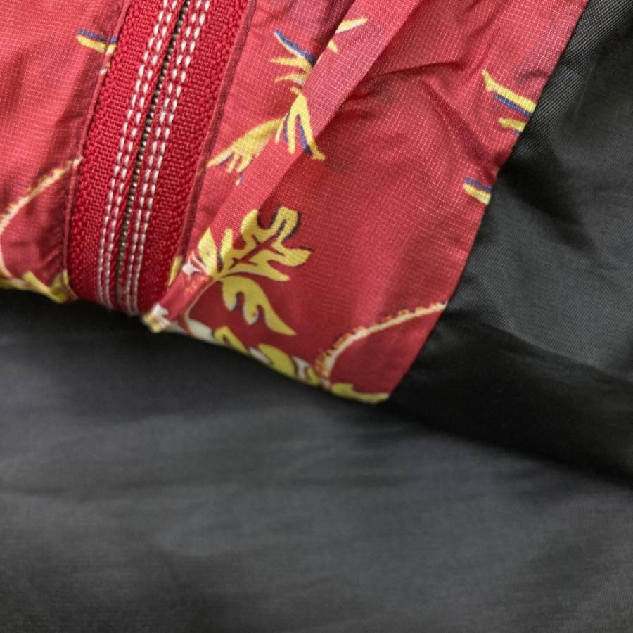 Munsingwear（マンシングウェア） ダウン ジップベスト 総柄 レッド系