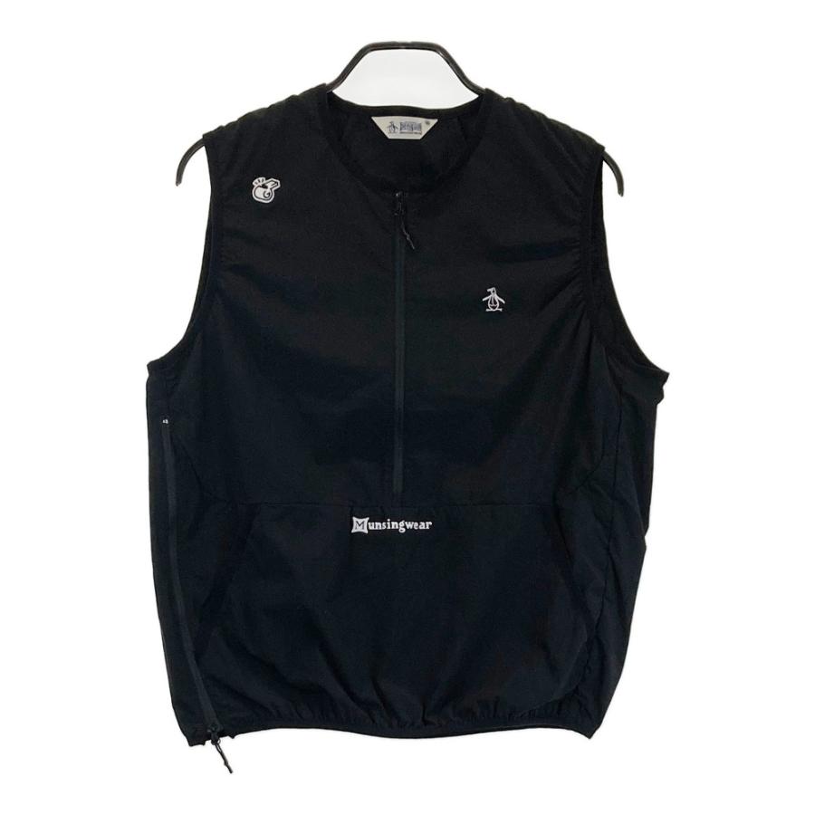 サイズ：M MUNSING WEAR マンシングウェア ×Kuchibue Golf 2024年モデル ハーフジップ ナイロンベスト Penguin  ブラック系 [240101469847] ゴルフウェア メンズ ストスト MUNSING WEAR マンシングウェア ×Kuchibue Golf 2024年モデル