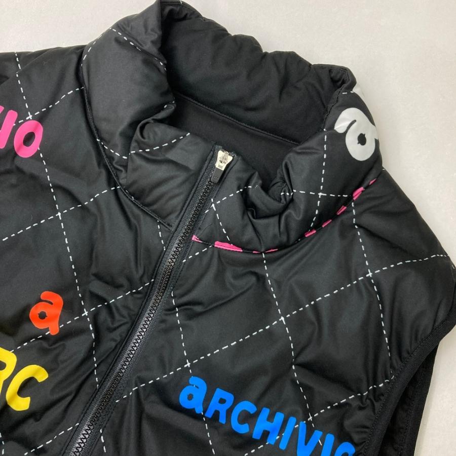 未使用級　近年　アルチビオ　中綿　総柄　ベスト　ブラック　40　L ARCHIVIO アルチビオ 中綿ベスト 総柄 ブラック系 40 ゴルフ