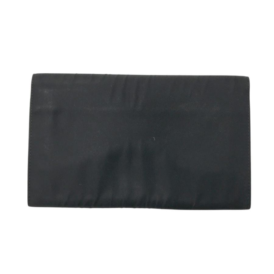 PRADA　プラダ　二つ折り　長財布　三角プレート　ナイロン　ブラック PRADA プラダ 二つ折り長財布 ナイロン 三角プレート ブラック系