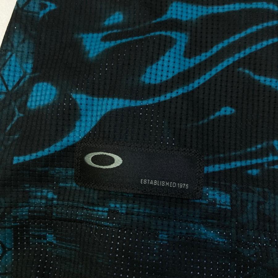 オークリー　モックネックTシャツ　総柄　刺繍　スカル　ゴルフ　マルチカラー　XL OAKLEY オークリー モックネック半袖Tシャツ スカル刺繍 総柄 ブルー系