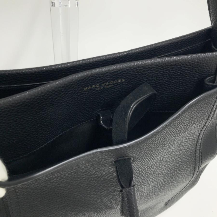 MARC JACOBS（マーク・ジェイコブス） ショルダーバッグ ブラック系