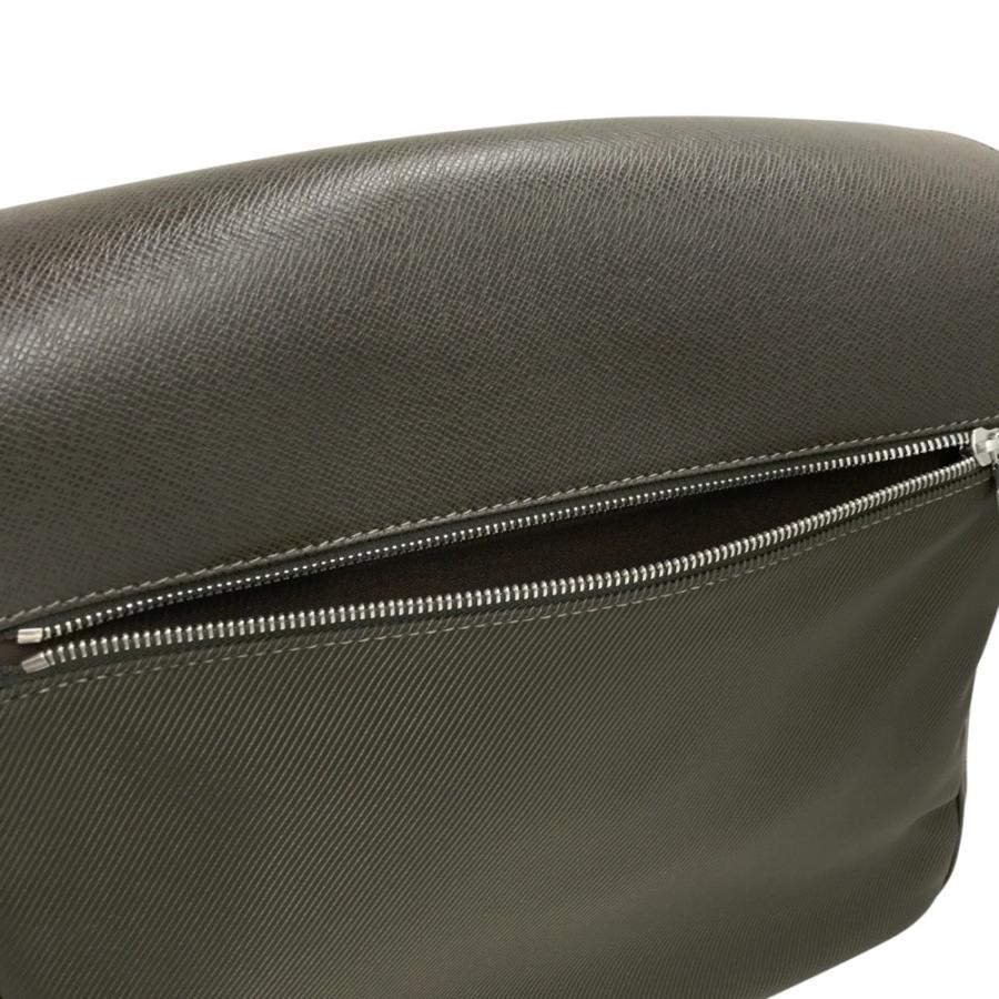 LOUIS VUITTON ルイ ヴィトン M30148/CE3027 ショルダーバッグ
