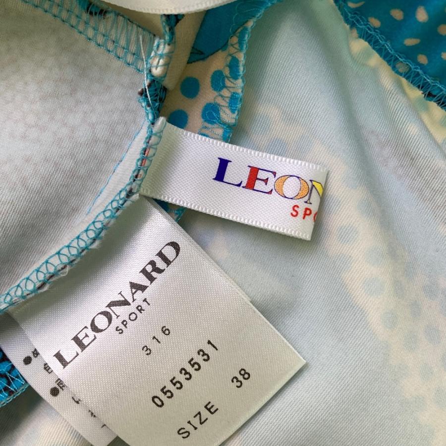 LEONARD SPORT レオナール スポーツ クロップドパンツ 総柄 ブルー系 