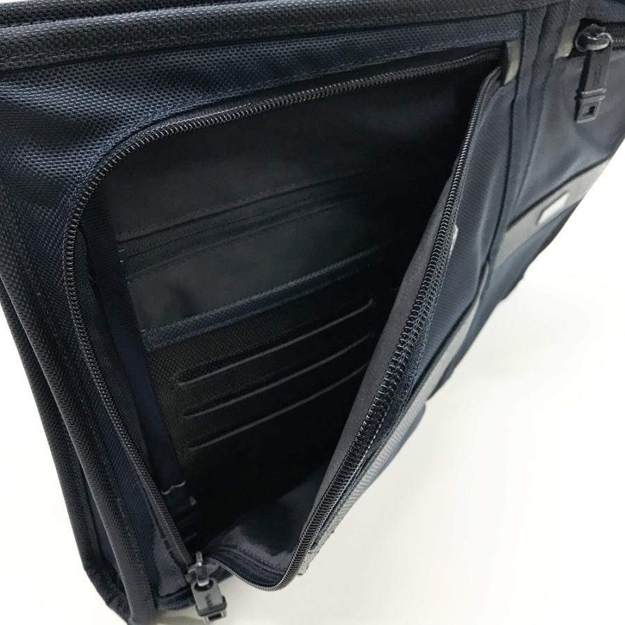 TUMI（トゥミ） × SHIPS ALPHA 2 1596 別注 クラッチバッグ セカンド