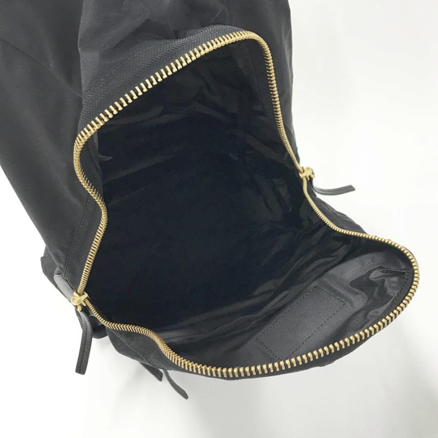 MARC BY MARC JACOBS マークバイ リュック 黒 ゴールド金具 MARC by JACOBS マークバイマークジェイコブス リュックサック バック