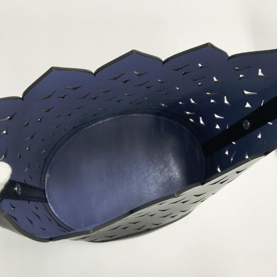 【美品】KATE SPADE ケイト スペード WKRU6437 2WAYショルダーバッグ スモールバケット スペード柄 ブラック系_5