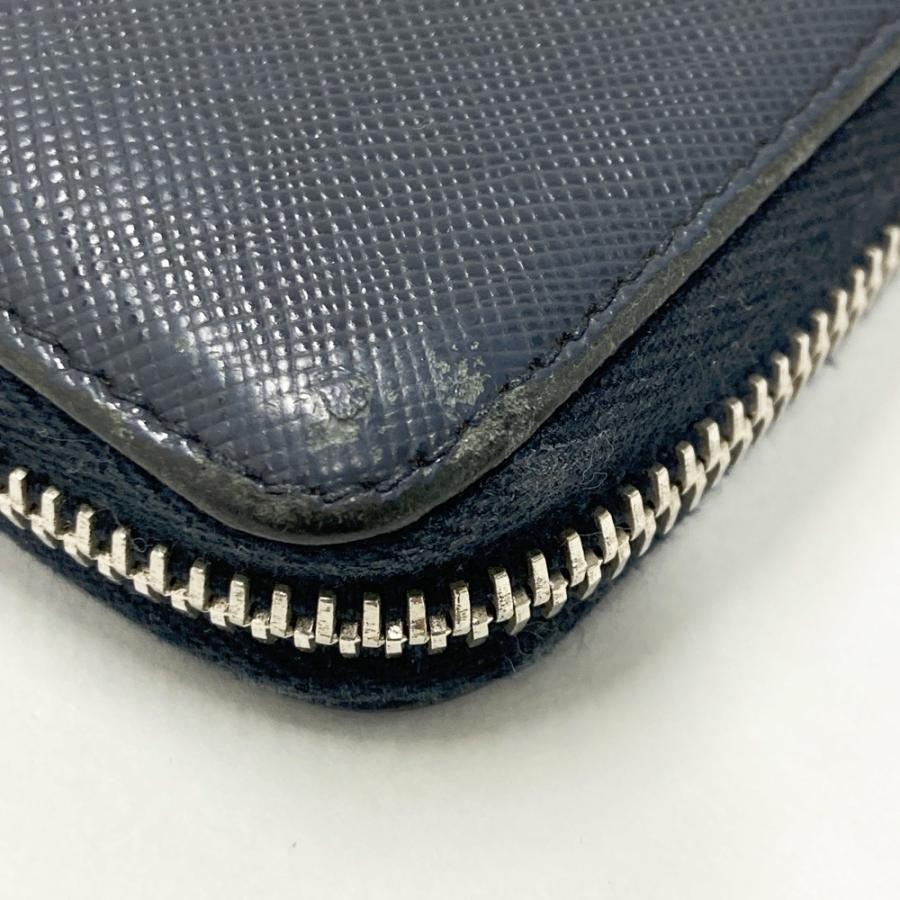 PRADA（プラダ） 長財布 ラウンドファスナー 型押し サフィアーノ