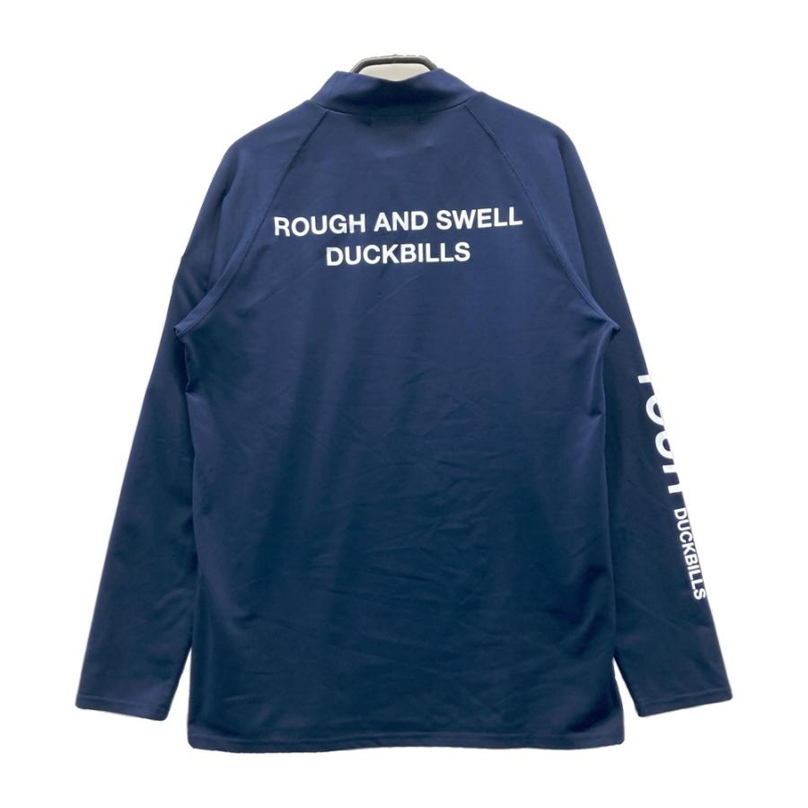 サイズ：S ROUGH&SWELL ラフアンドスウェル 2025年モデル ハイネック 長袖Tシャツ  ネイビー系 [240101702762] ゴルフウェア メンズ ストスト ROUGH&SWELL ラフアンドスウェル 2025年モデル ハイネック 長袖Tシャツ