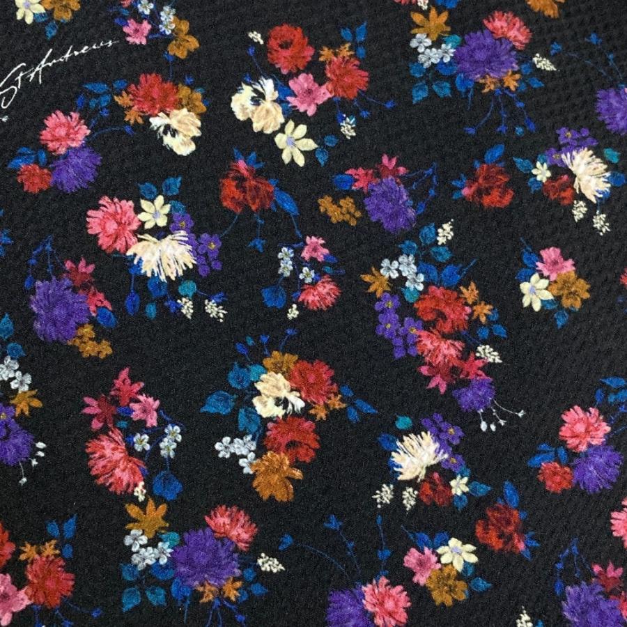 St ANDREWS セントアンドリュース ; スカート 花総柄 ブラック系 S