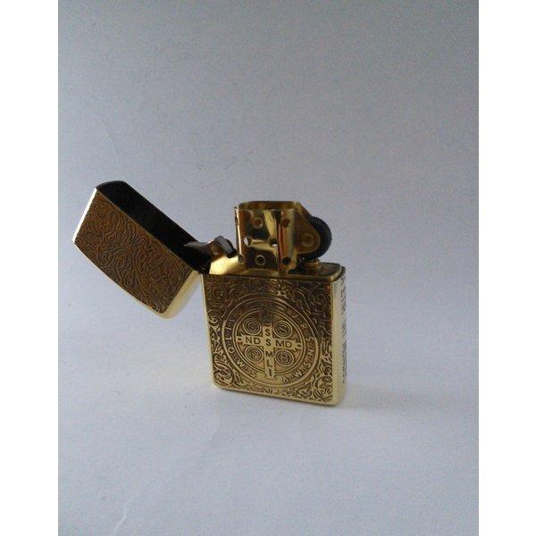 揮発防止インサイドユニット付属　ZORRO コンスタンティン　オイルライター　インサイドユニットゴールド　Zippoサイズ |  | 04