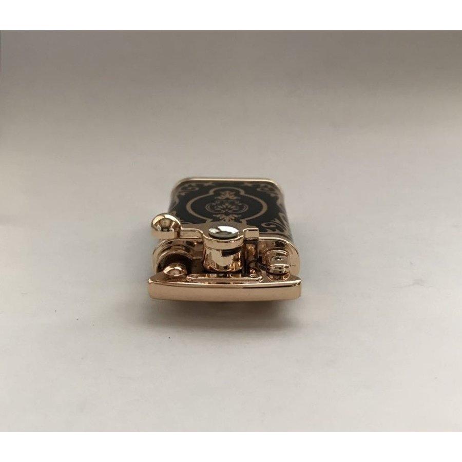 オイルライター　ヨーロピアンテイスト　ブラックカラー |  | 07