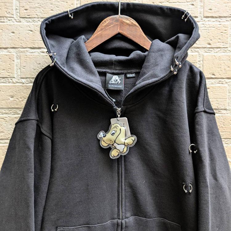 GALFY（ガルフィー） バチバチピアス 裏毛 スウェット ジップパーカー