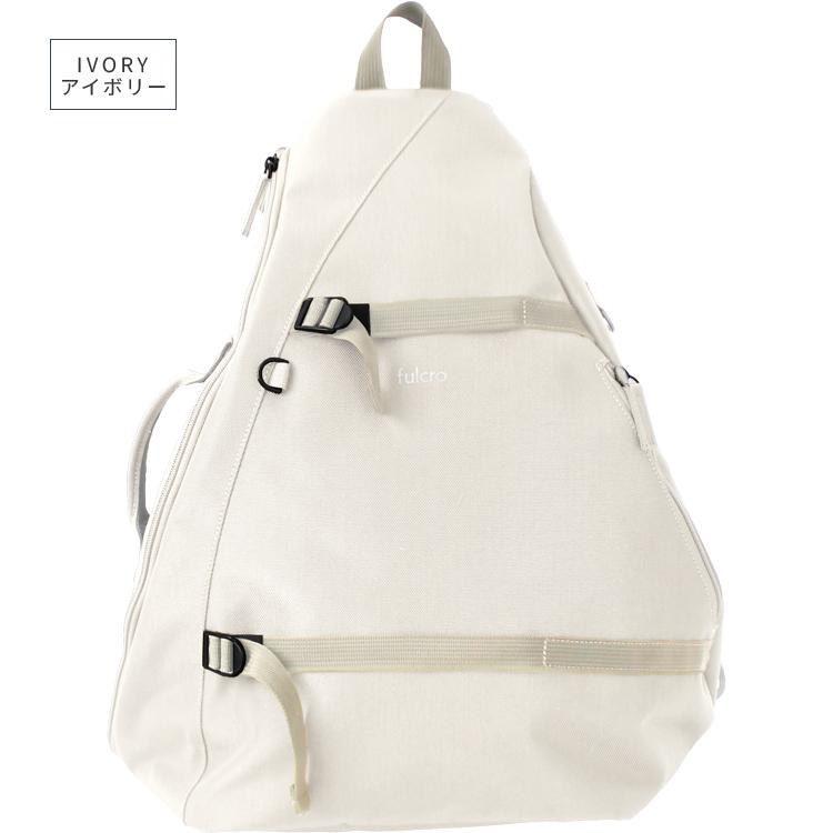 fulcro 三角シェイプ クロス ボディバッグ City delight M 斜めがけ
