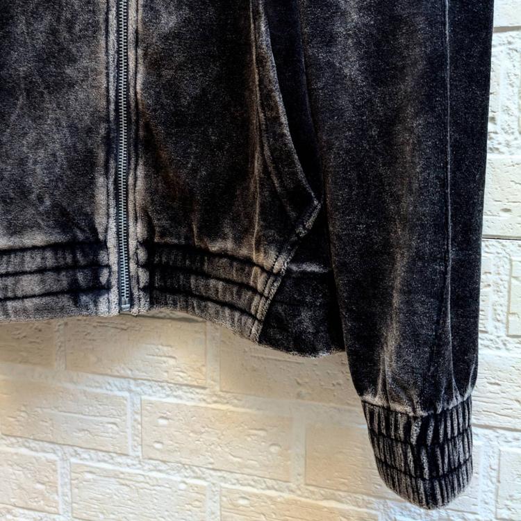 Many men, many minds. Many men many minds パウダー加工 ベロア