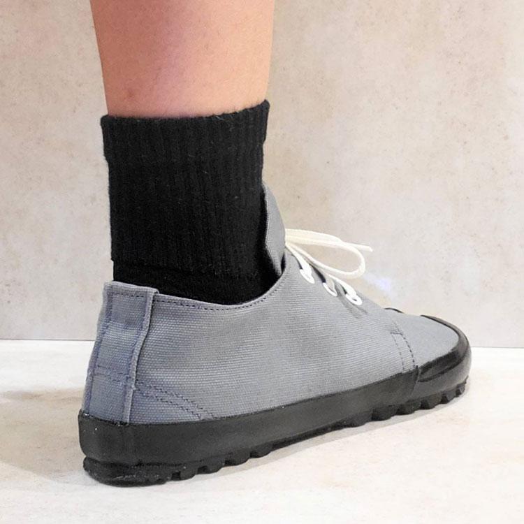 地下足袋 スプリットトゥ デッキ足袋 地下足袋シューズ オールジャパンメイド デッキシューズ 地下 足袋 シューズ ブラック インディゴ アイボリー グレー |  | 14