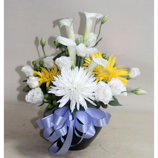 モダンなお供え アレンジ　お供え　カラー |  | 02