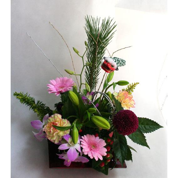 正月 迎春のアレンジ  アレンジメント フラワーギフト　花の贈り物 フラワーアレンジメント 和風 若松 千両 菊 洋花 |  | 05