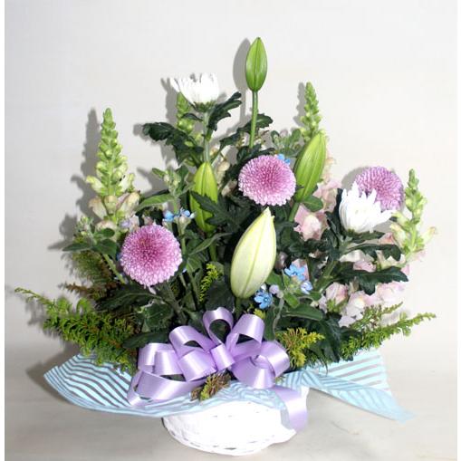 あたたかな心で お供え 生花 アレンジ 花束 アレンジメントフラワーギフト 花の贈り物 プレゼント お悔み 悲しい 通夜 お葬式 葬儀 法事 |  | 02