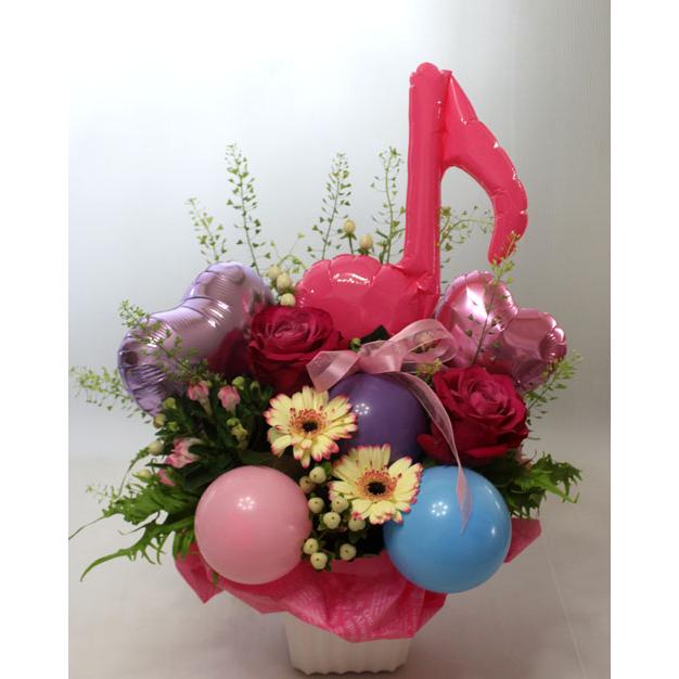 バルーン入りアレンジ 音符とハート 風船　バルーンフラワー 生花 フラワーギフト 花の贈り物 花とバルーン 誕生日 お祝い 開店祝い 発表会 音楽会 |  | 02