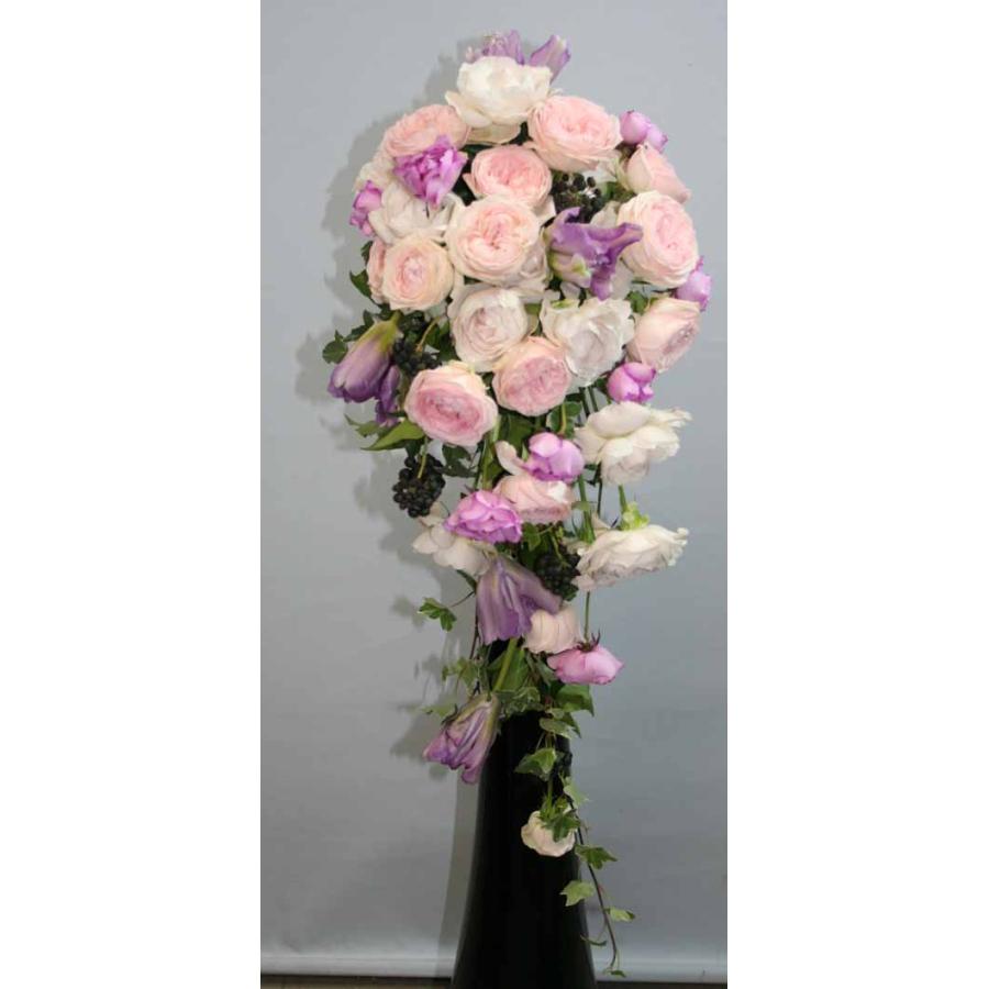 生花　キャスケードブーケ　ブトニア付　結婚式　ウエディング ブライダル  フラワーギフト 花の贈り物  花嫁の一番美しいその時を華やかに彩ります |  | 03