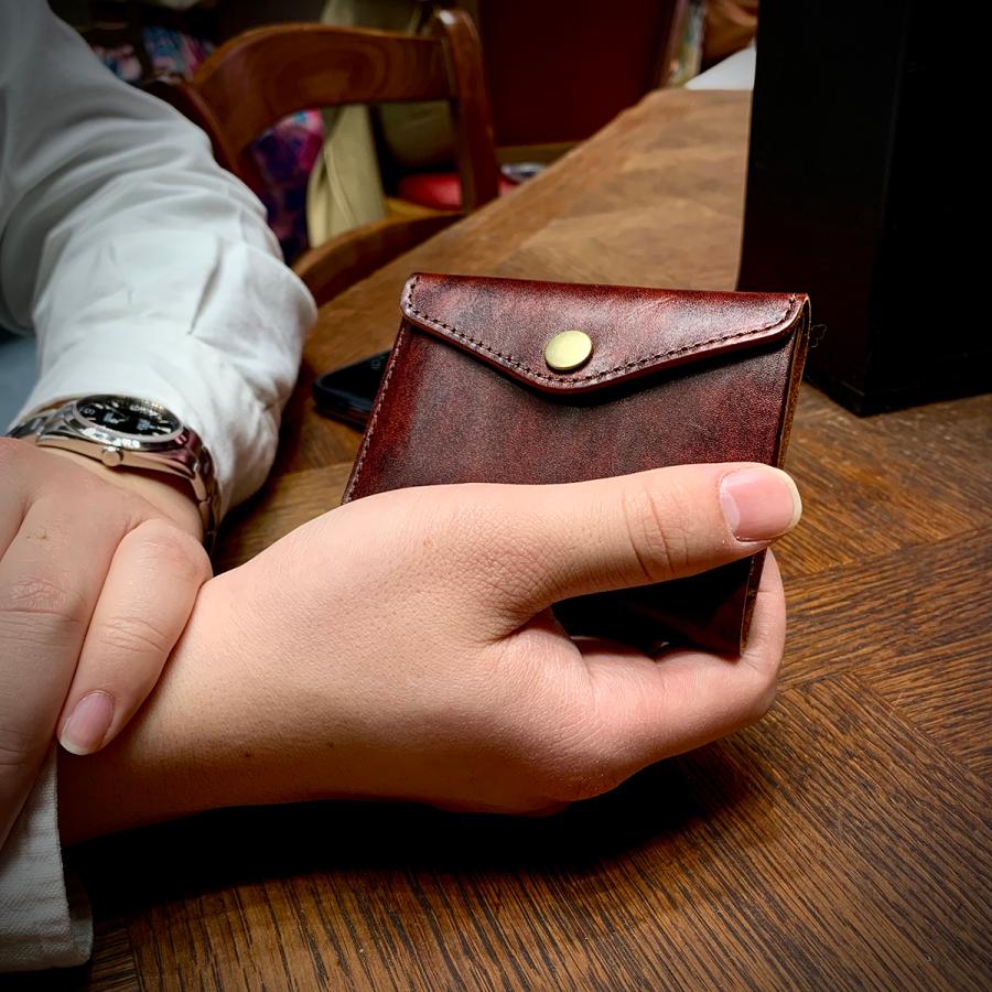小さい財布 お札が折れない 小さい二つ折り財布 時短 見開きタテ持ちタイプ  STUDIUM アルチザンファクトリー 日本製  bleed マイクロウォレット |  | 17