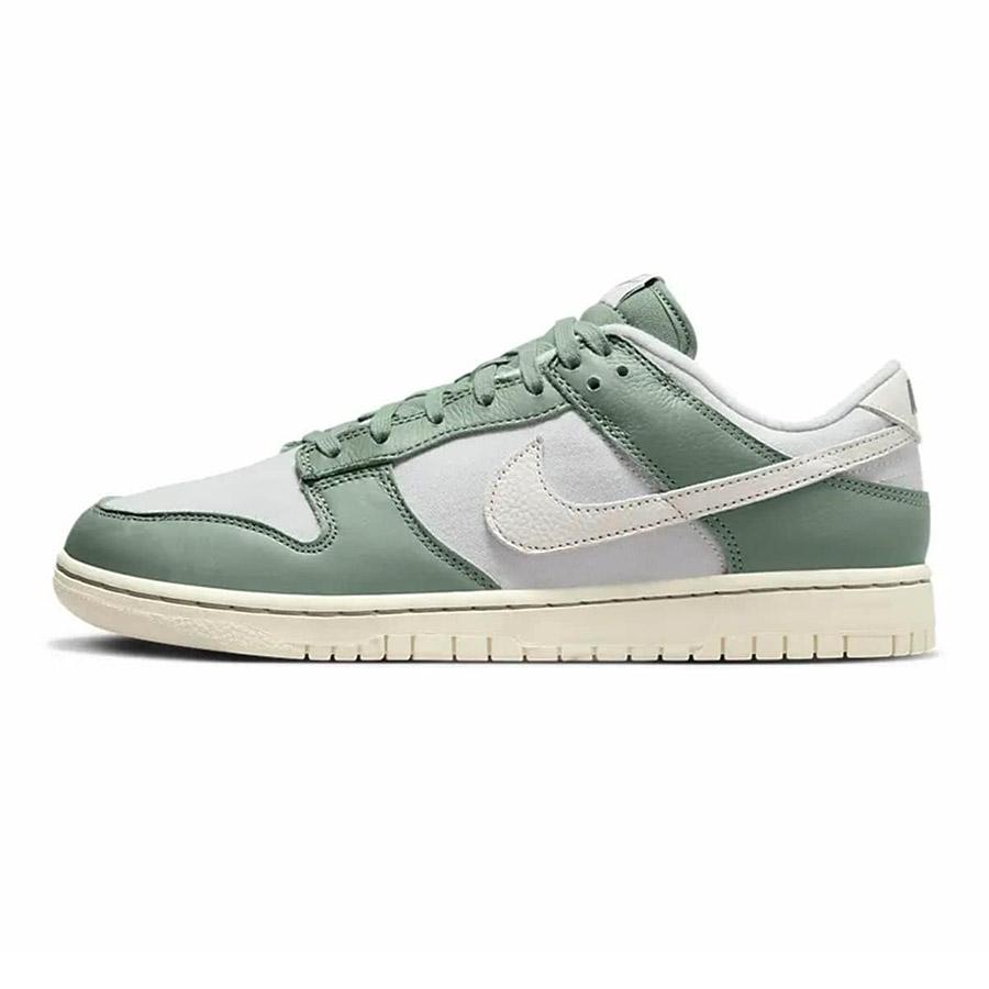 ナイキ ダンク LOW レトロ プレミアム メンズスニーカー　／　NIKE DUNK LOW PREMIUM MENS - DV7212-300 | NIKE | 01