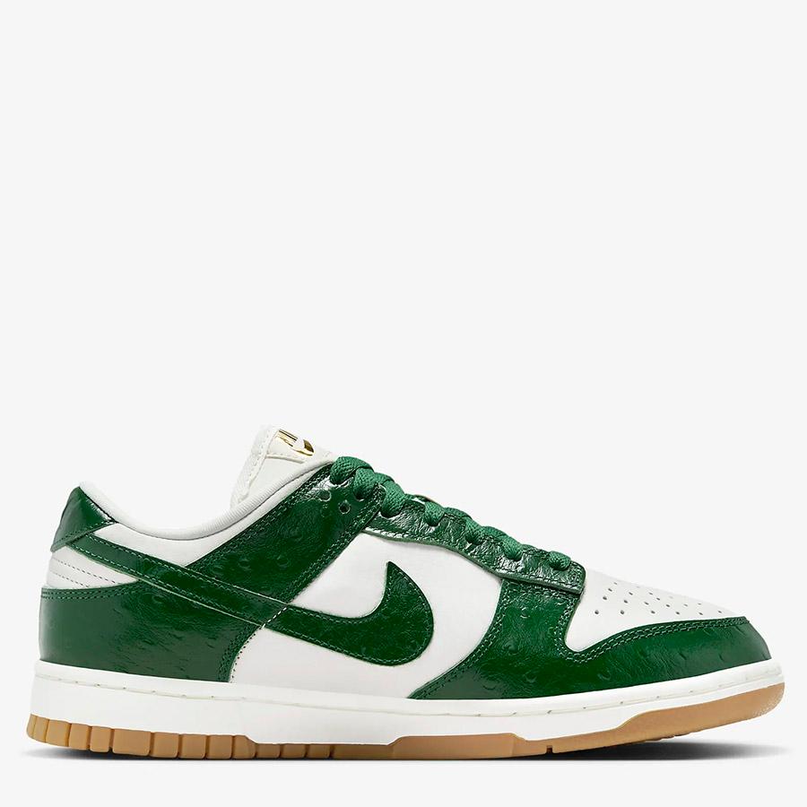 ナイキ ダンク LOW LX ウィメンズスニーカー ／ NIKE DUNK LOW LX WOMENS - FJ2260-002 | NIKE | 02