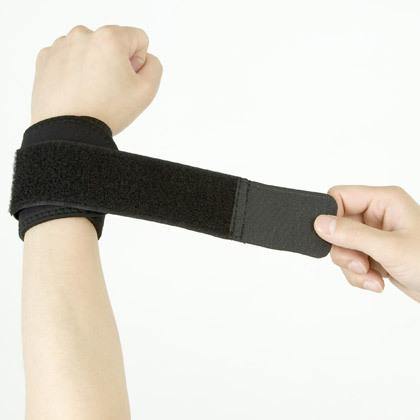 BODYMAKER ボディメーカー　リストバンドラップ トレーニング ウエイトリフティング 筋トレ エクササイズ　 追跡 メール便送料無料 | BODYMAKER | 08