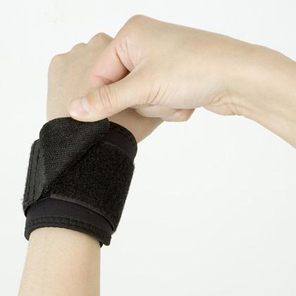 BODYMAKER ボディメーカー　リストバンドラップ トレーニング ウエイトリフティング 筋トレ エクササイズ　 追跡 メール便送料無料 | BODYMAKER | 09