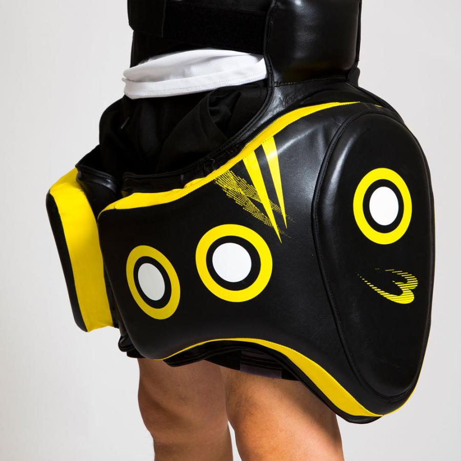 BODYMAKER ボディメーカー 　ローキックガードＴＨＵＮＤＥＲ　ＭＯＤＥＬ　送料無料 格闘技 プロテクター 防具 サポーター 空手 武道 |  | 07