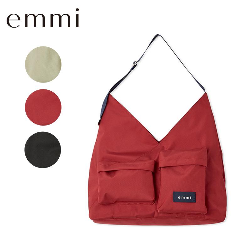 emmi セール エミ スポーツトートバッグ トライアングルショルダー