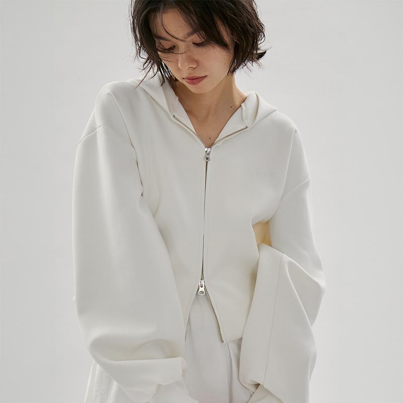 emmi yoga（エミヨガ） エミ セール 20%OFF emmi ヨガウェア アウター