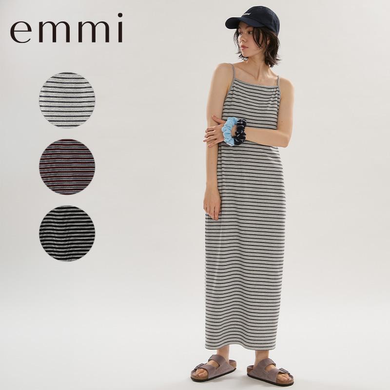 emmi yoga（エミヨガ） エミ emmiロゴカップ付きパイルワンピース