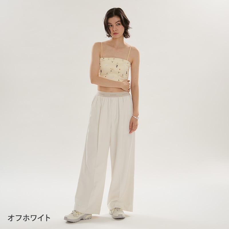 新品同　emmi yoga エミヨガ　ヨガウェア　フェザー柄　オフホワイト　M emmi yoga（エミヨガ） エミ emmi ヨガウェア ボトムス emmiロゴ