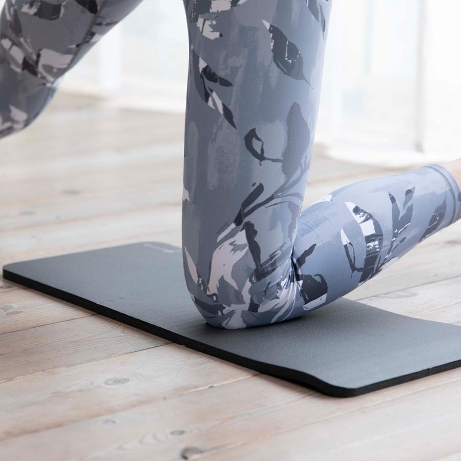 ヨガワークス yogaworks ピラティスマットmini 12mm ミニサイズ ヨガワークス yogaworks ピラティスマットmini 12mm ミニサイズ