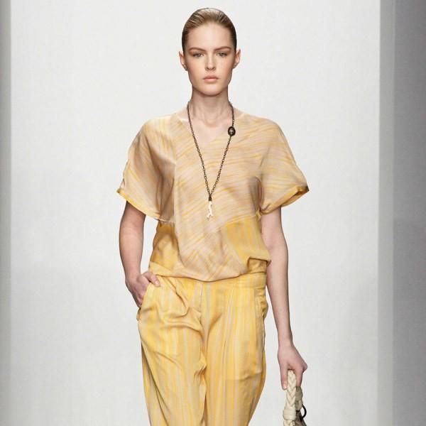 BOTTEGA VENETA ボッテガ ヴェネタ コーラル シェル シルバー 