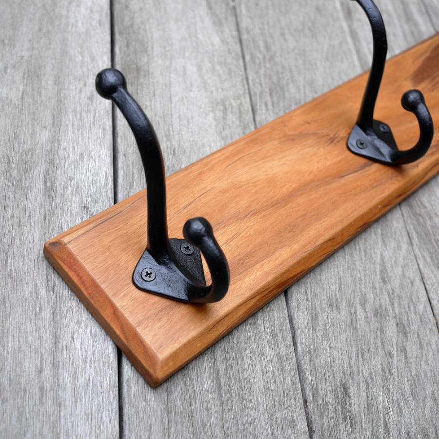 無垢チーク材＆5連大きなアイアンダブルフックのウォールコート